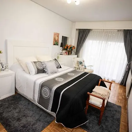 Piso Mila Apartment Ourense Exterior photo
